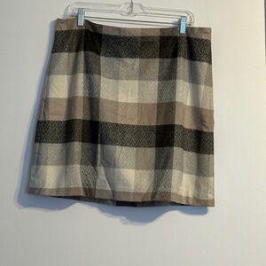 Loft Plaid Women's Skirt in Tan, Black and Gray